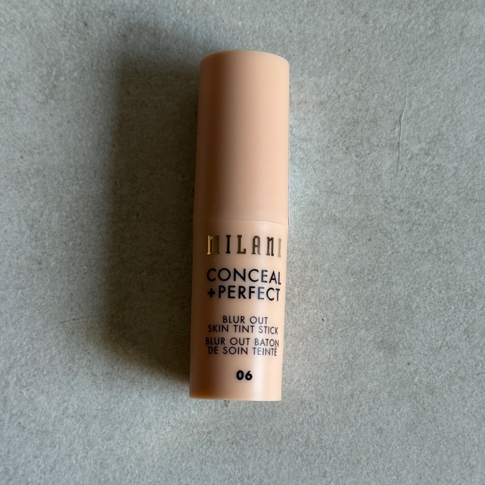 Milani Conceal + Perfect Blur Out Skin Tint Stick Shade 06 Light Peachy